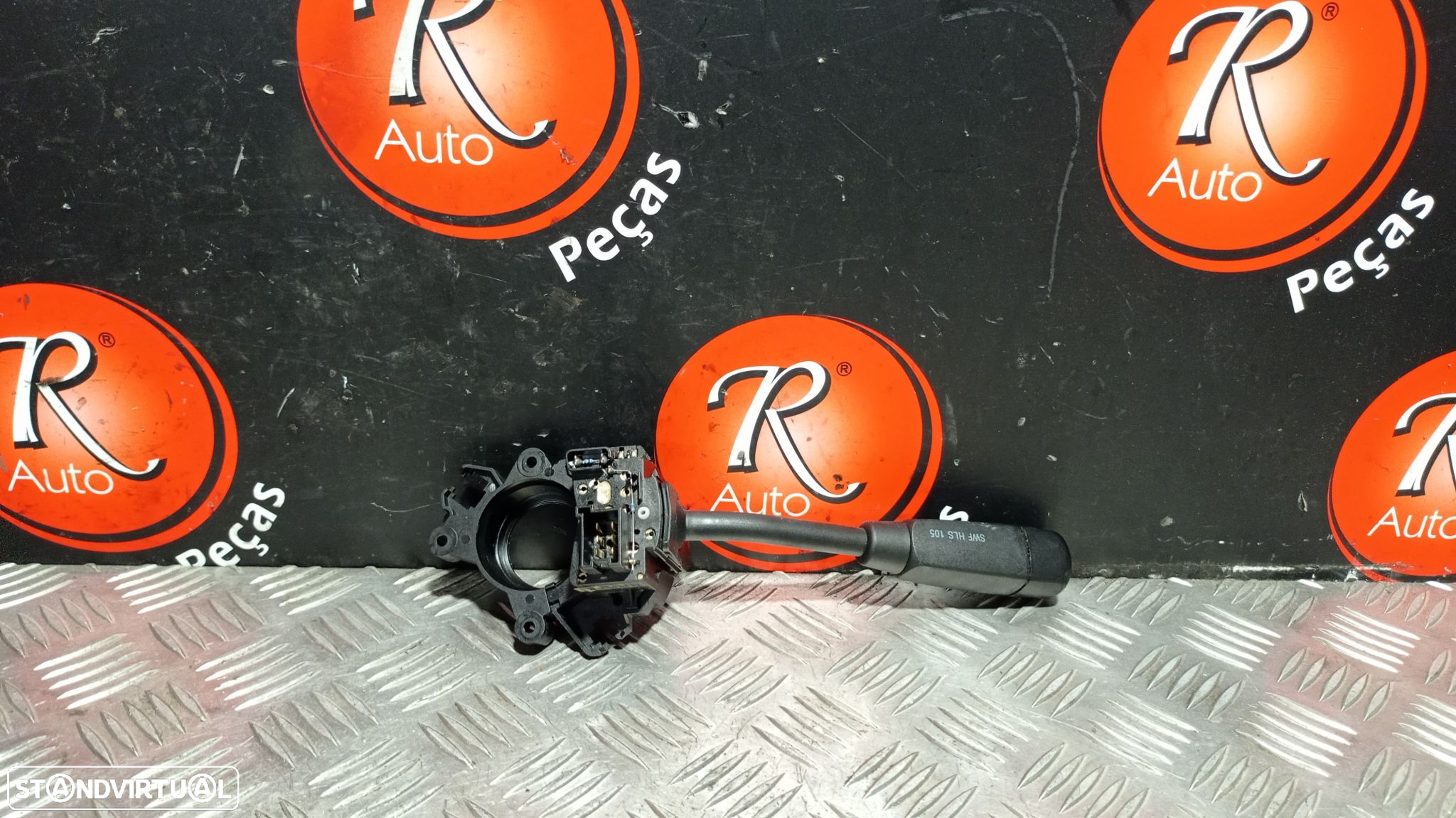 Manete Limpa Vidros Mercedes-Benz Vito / Mixto Caixa (W639) - 2
