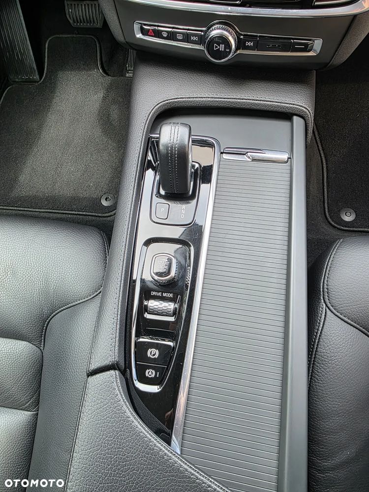 Volvo V90 B4 D Geartronic Momentum Pro - 19