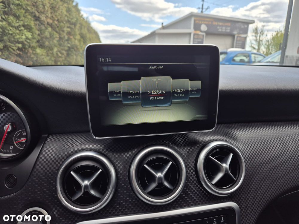 Mercedes-Benz Klasa A 180 Peak Edition - 17