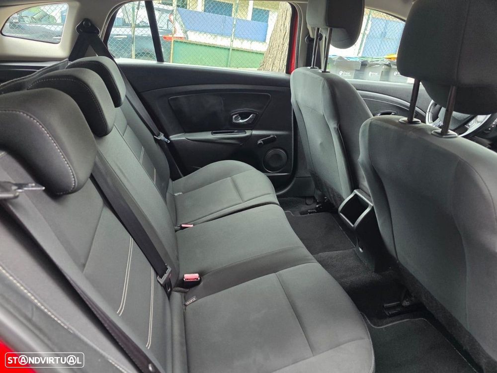 Renault Mégane 1.5 dCi Confort - 12
