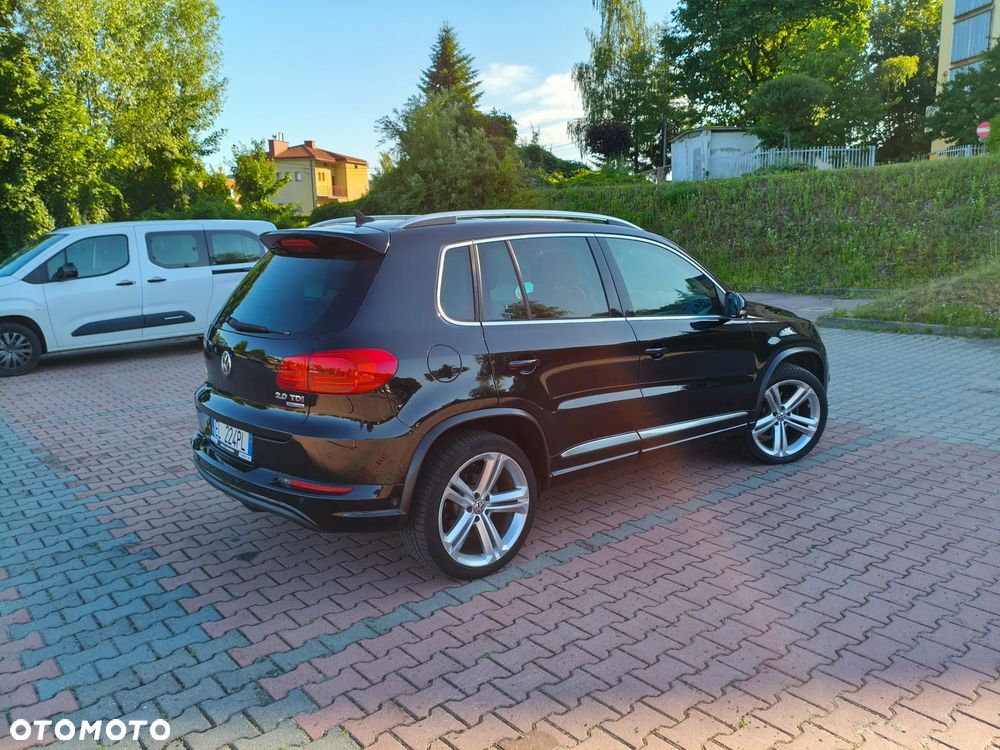 Volkswagen Tiguan 2.0 TDI 4Mot Perfectline R-Style DSG - 16