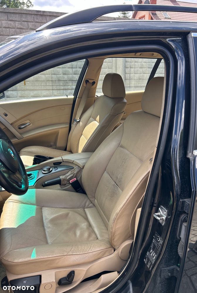 BMW Seria 5 530d Touring - 10