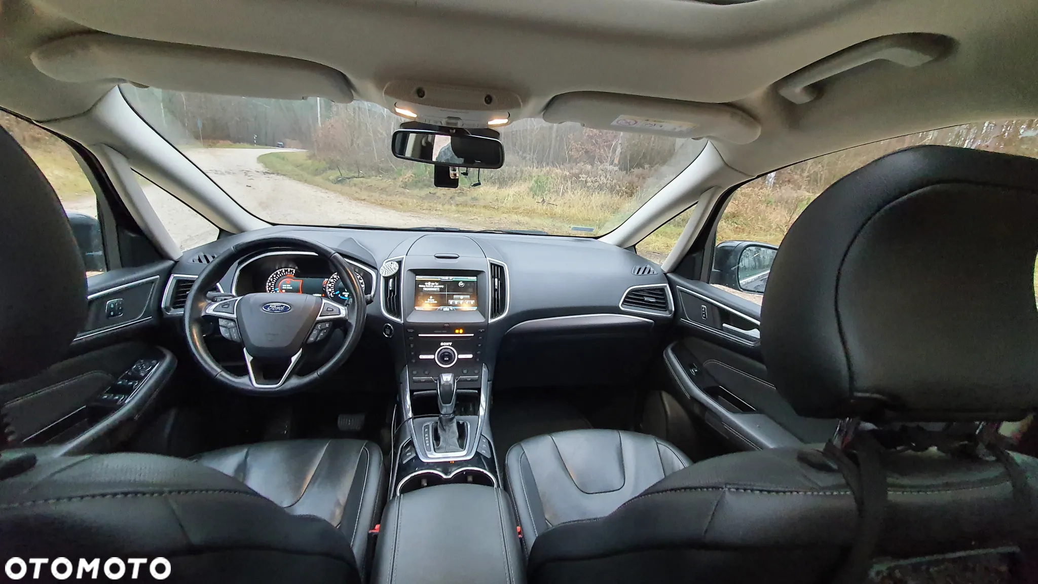 Ford S-Max 2.0 EcoBoost Titanium - 9