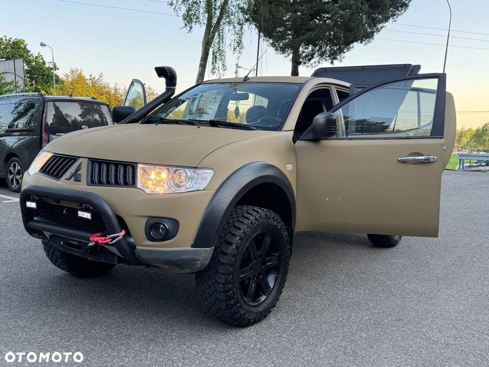 Mitsubishi L200 2.5 DID DAKAR EDITION MT - 11