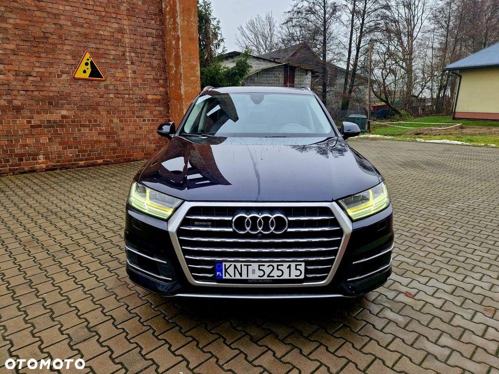 Audi Q7 - 13