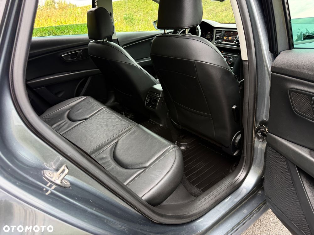 Seat Leon 2.0 TDI Xcellence S&S DSG - 20