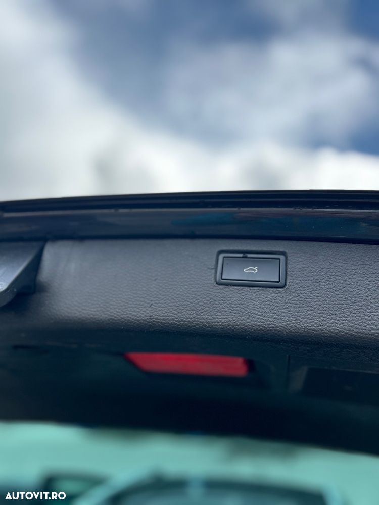 Volkswagen Passat 2.0 TDI BlueMotion Technology DSG Highline - 12