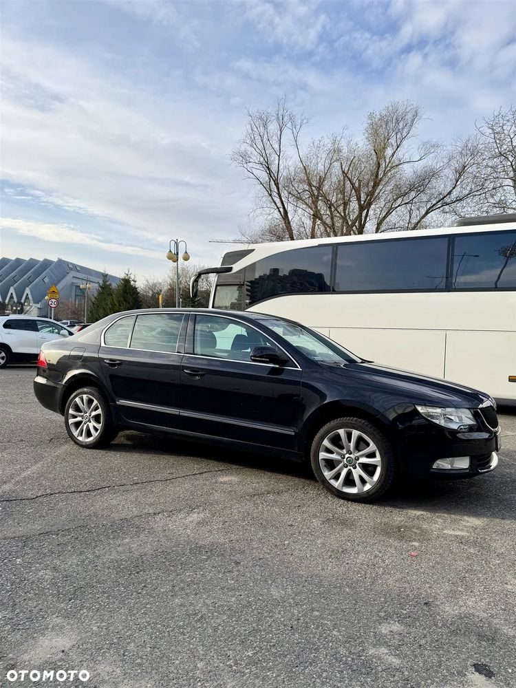 Skoda Superb 2.0 TSI Elegance DSG - 3