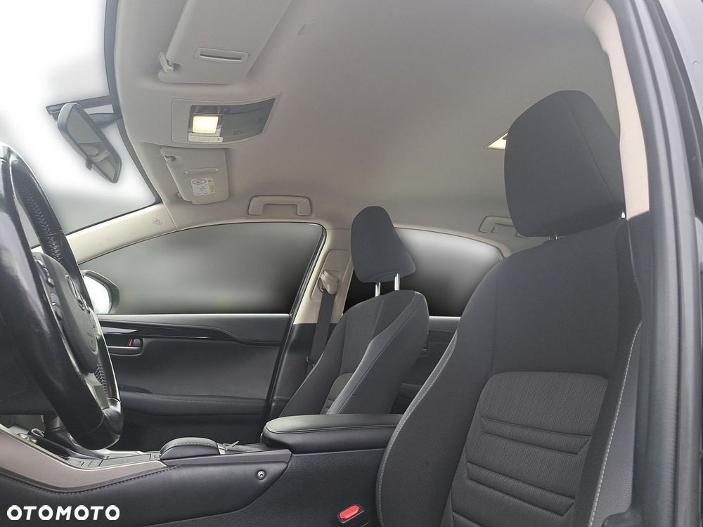 Lexus NX 300h Elegance 2WD - 15