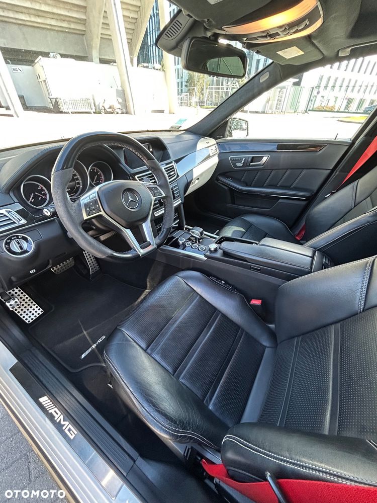 Mercedes-Benz Klasa E - 7