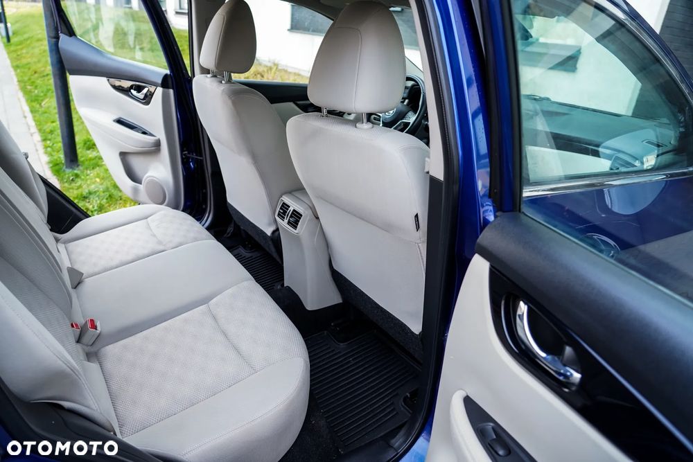 Nissan Qashqai - 11