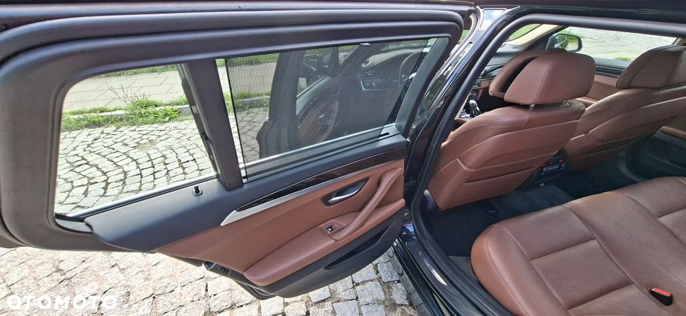 BMW Seria 5 530d - 13