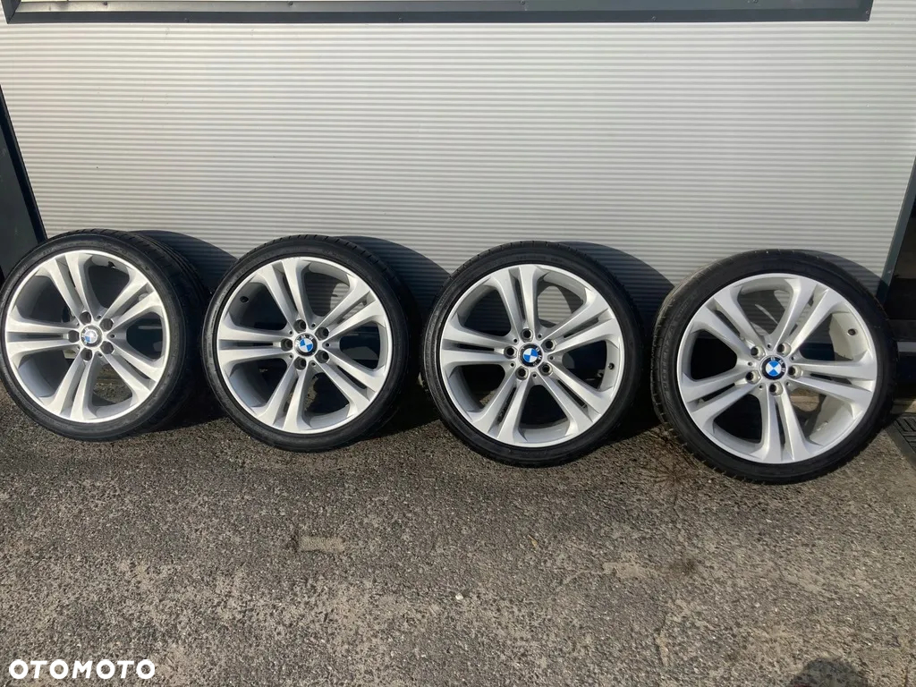 BMW Seria 3 335i xDrive M Sport - 12