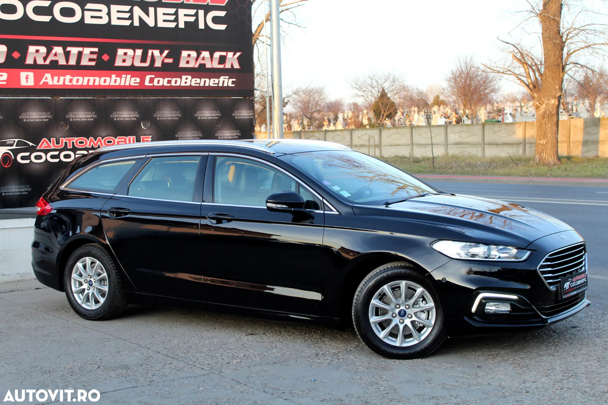 Ford Mondeo 2.0 HEV Titanium - 4