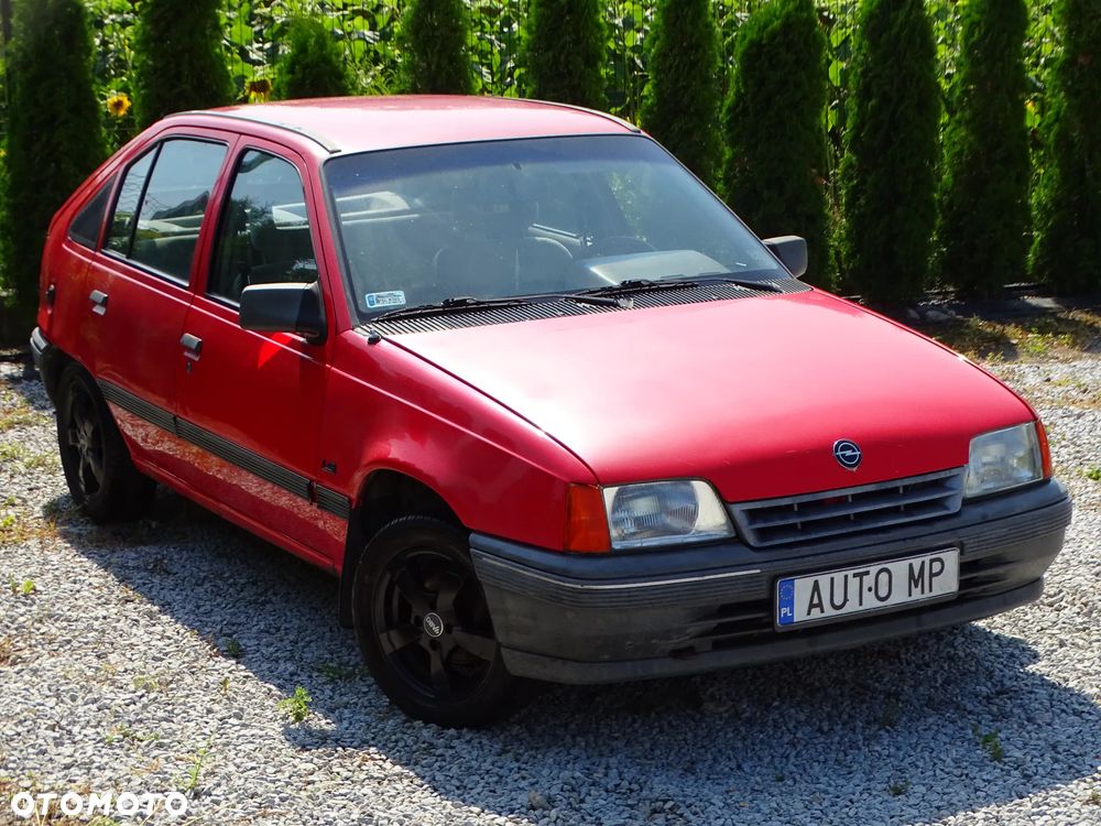 Opel Kadett 1.4 LS - 27