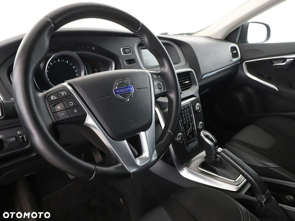 Volvo V40 T2 Drive-E Momentum - 14