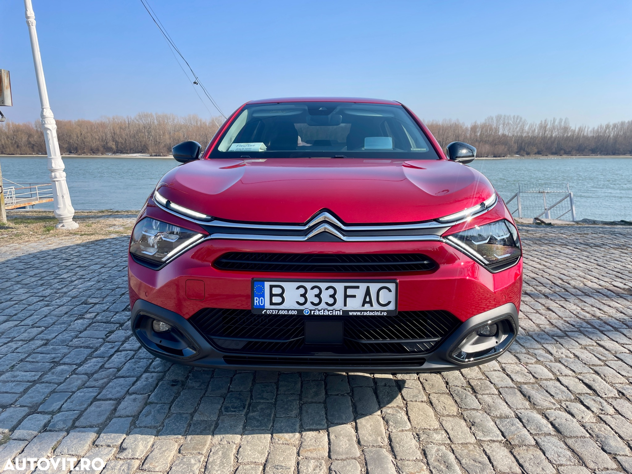 Citroën C4X 1.2 PureTech 130 S&S EAT8 Shine - 3