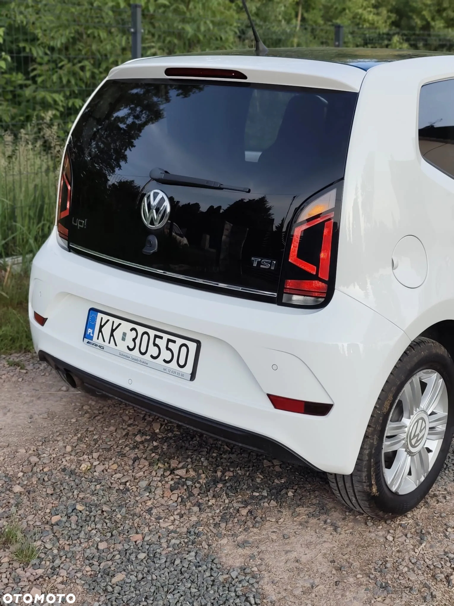 Volkswagen up! 1.0 TSI high - 15