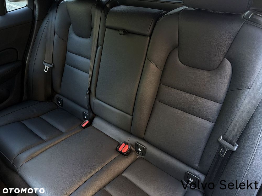 Volvo V60 - 16
