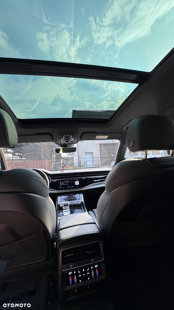 Audi Q8 55 TFSI mHEV Quattro Tiptronic - 4