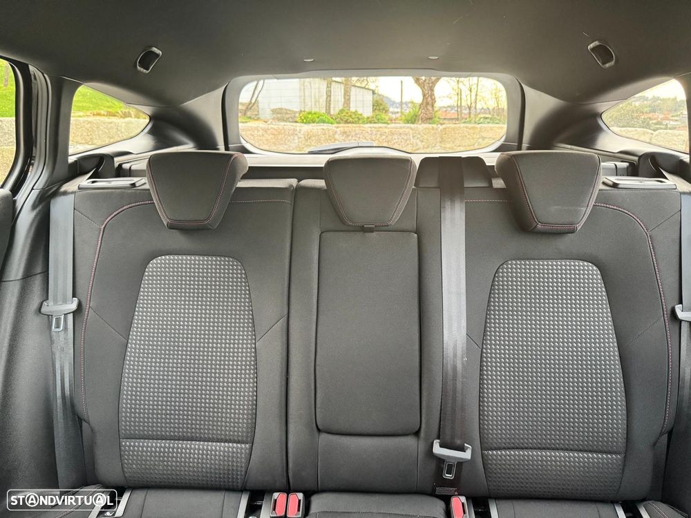 Ford Focus SW 1.0 EcoBoost Hybrid Aut. ST-LINE X - 25