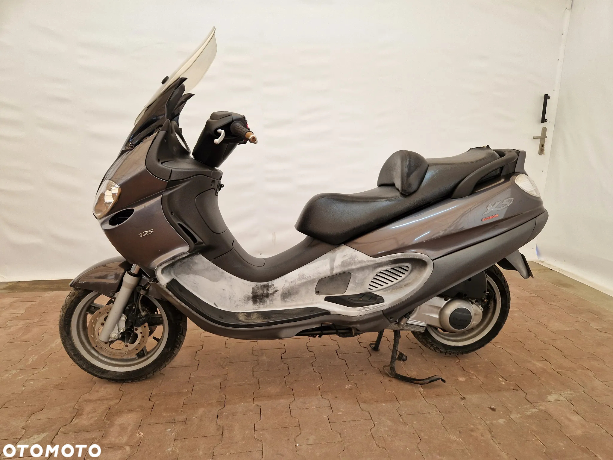Piaggio X9 - 3