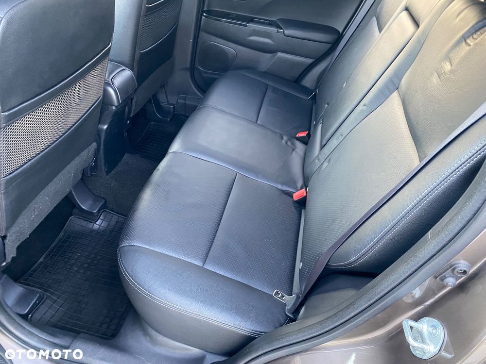 Citroën C4 Aircross e-HDi 150 Stop & Start 4WD Exclusive - 31