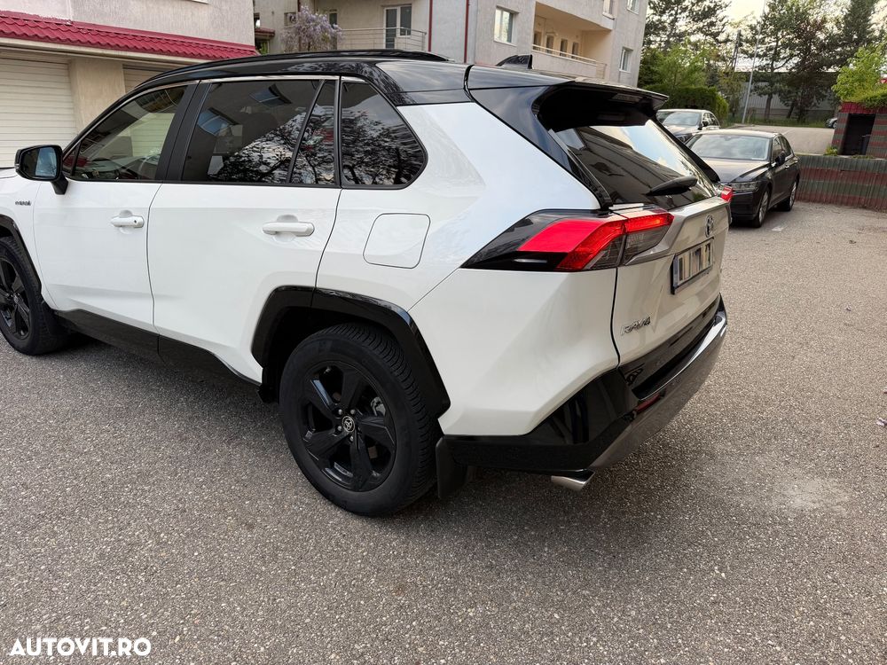 Toyota RAV4 - 3