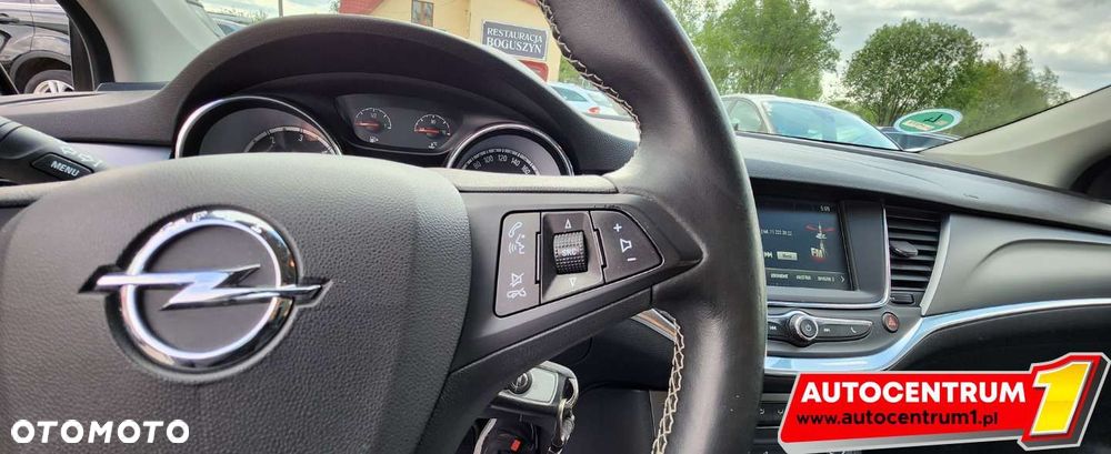 Opel Astra - 25