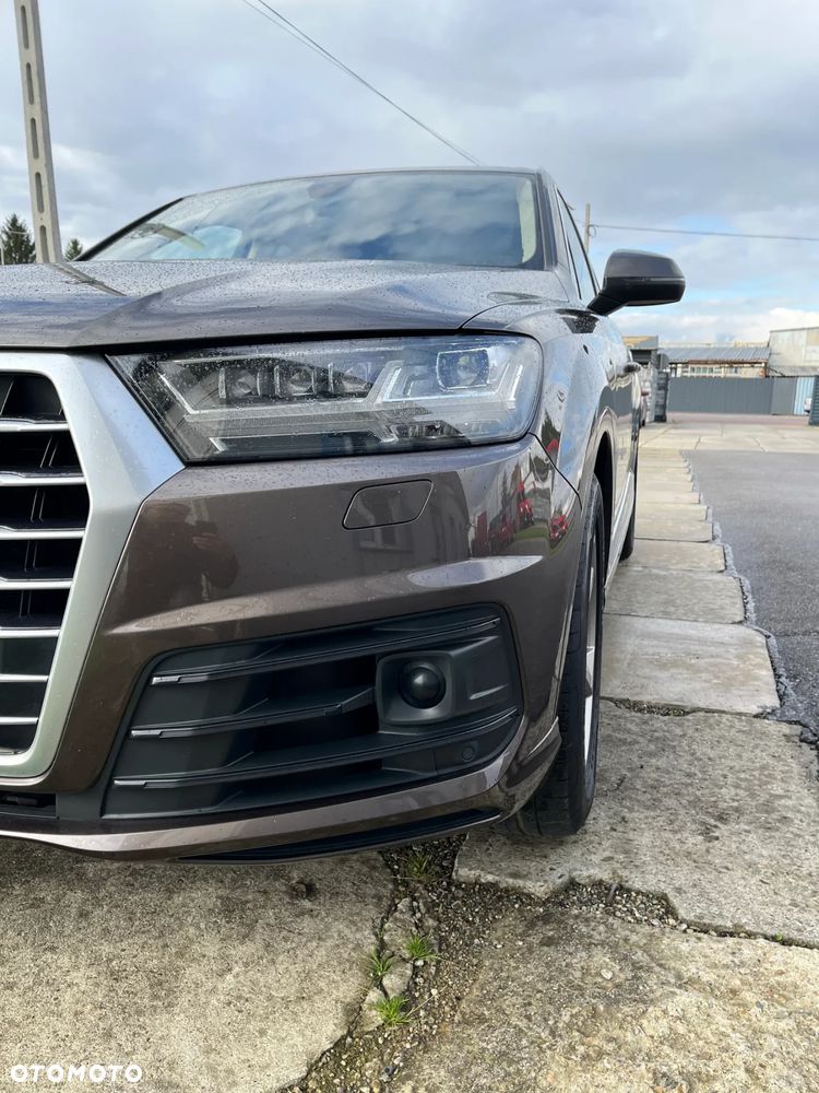 Audi Q7 - 9