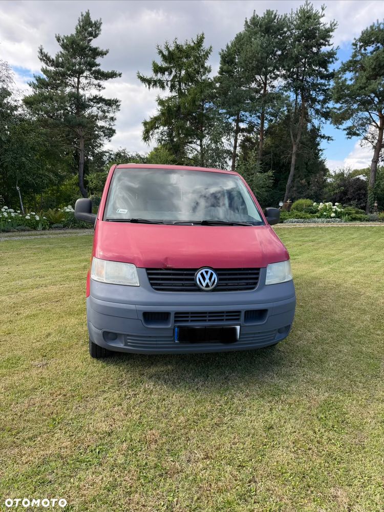 Volkswagen Transporter - 1