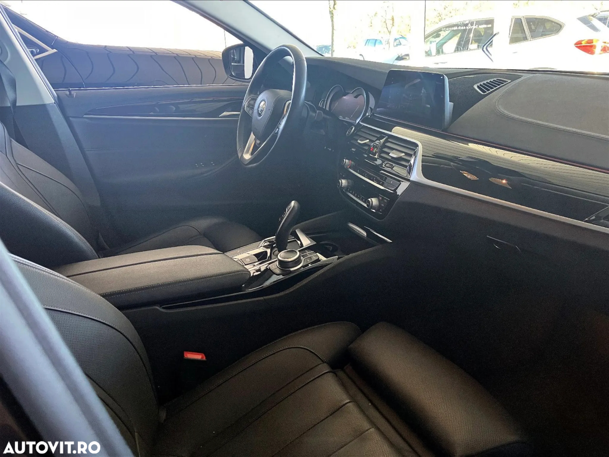 BMW Seria 5 520d AT - 6