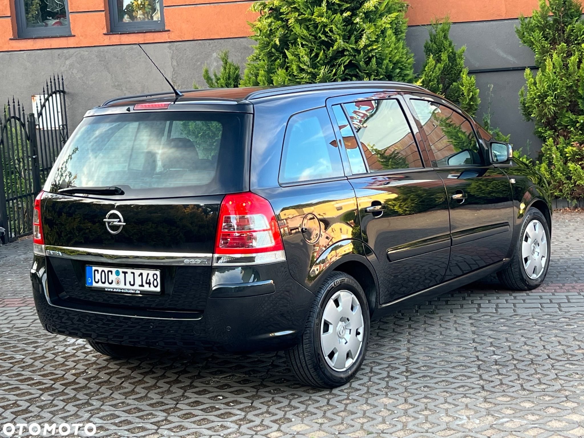 Opel Zafira 1.6 ECOFLEX Family - 9