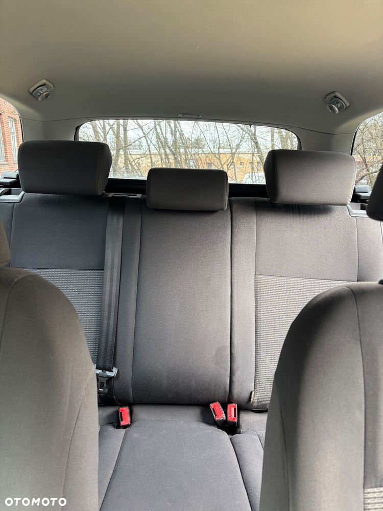 Volkswagen Golf 1.9 TDI Trendline - 6