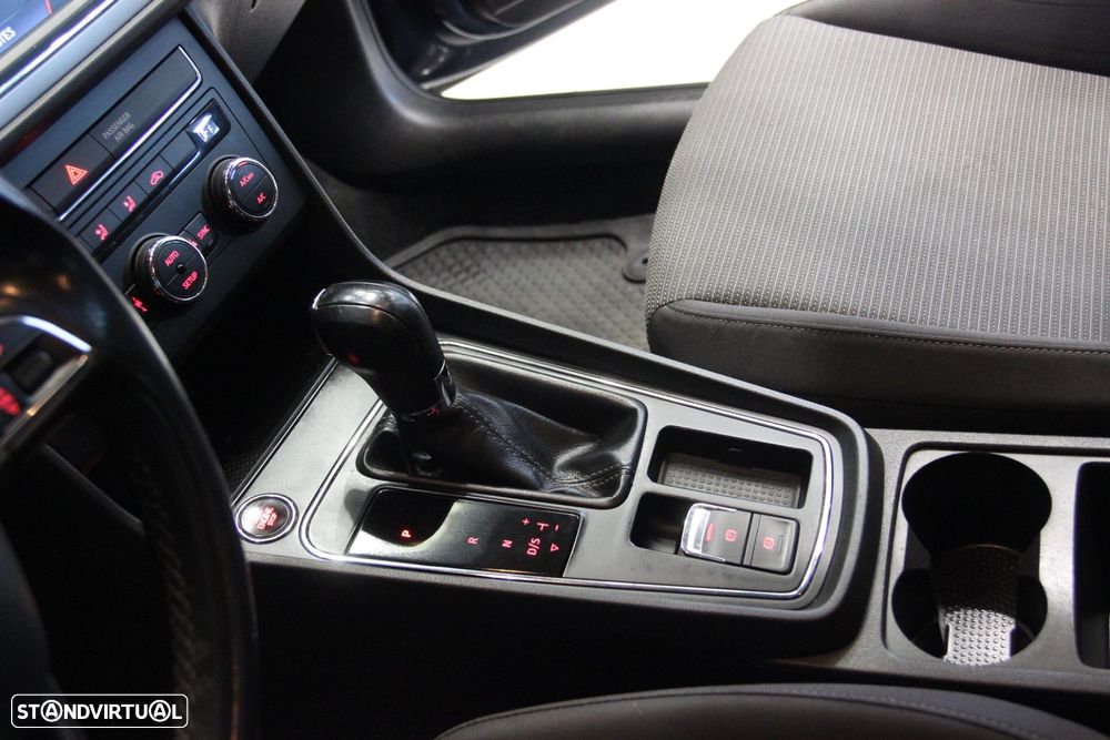 SEAT Leon ST 1.6 TDI Style DSG S/S - 10