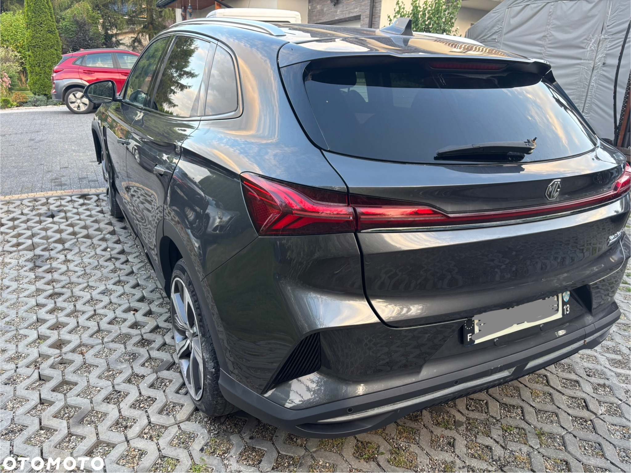 MG Marvel R Luxury - 6