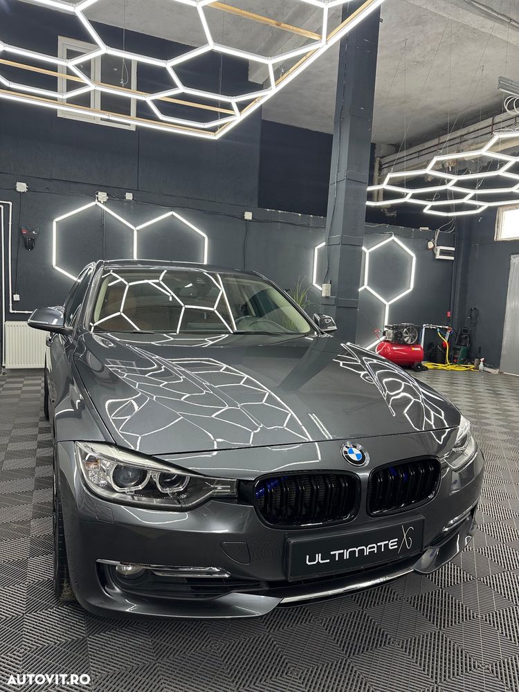 BMW Seria 3 320i Luxury Line - 2