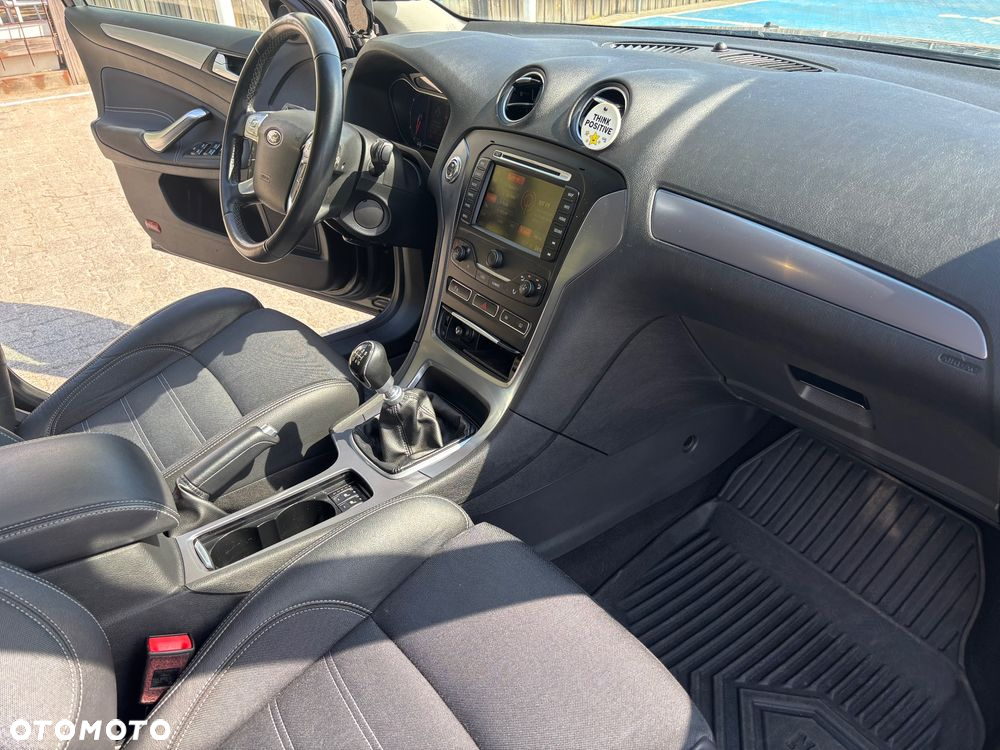 Ford Mondeo 2.0 TDCi Titanium - 9