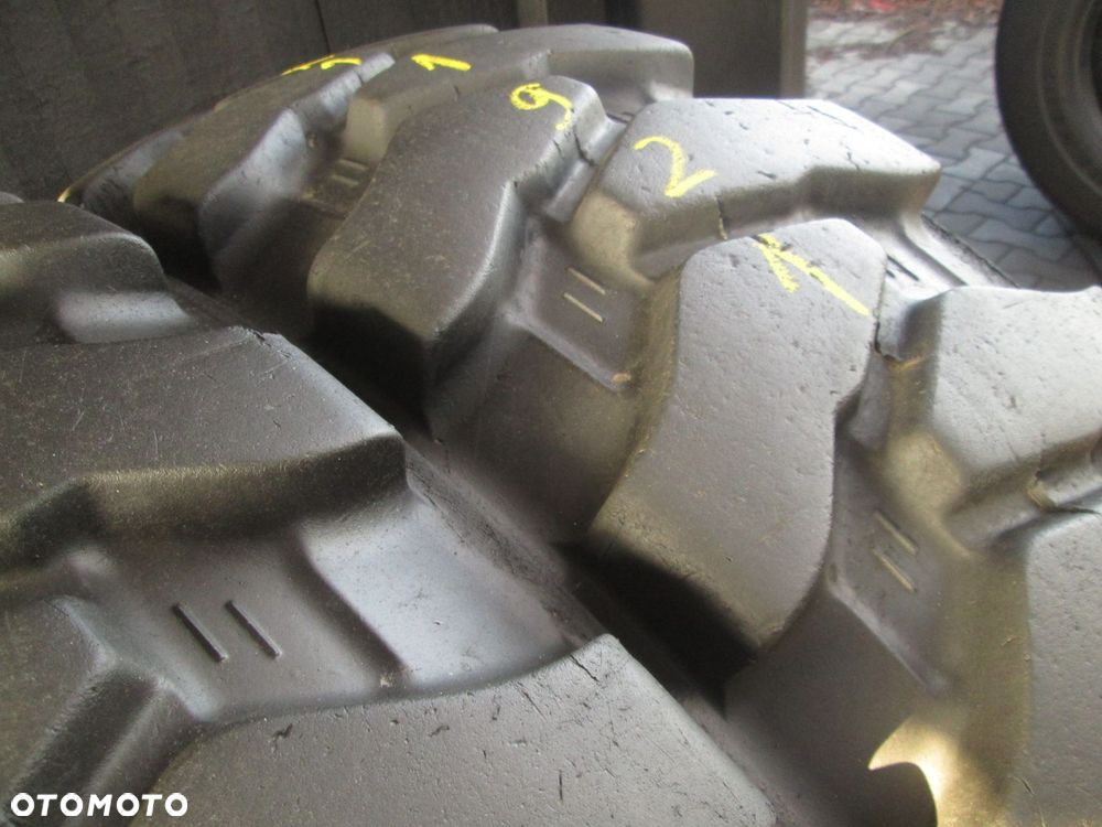Opony 290/90R 20 Liebherr EM-22. Opony ciężarowe - 9