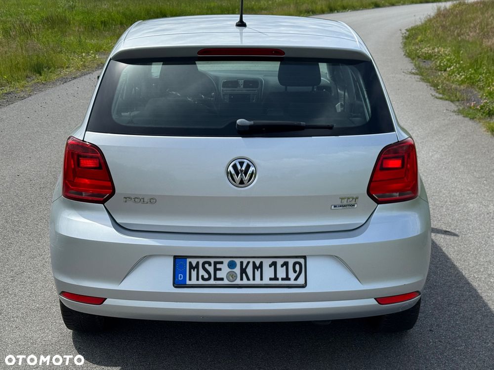 Volkswagen Polo 1.4 TDI (Blue Motion Technology) Comfortline - 4