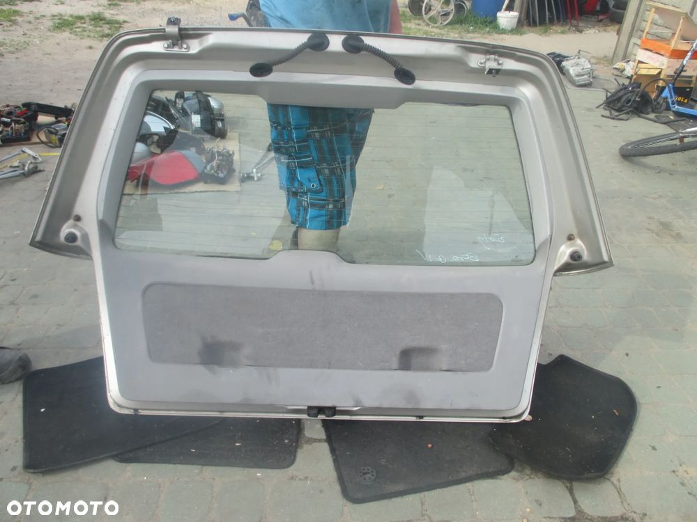 klapa Bora Golf IV kombi LA1W - 12