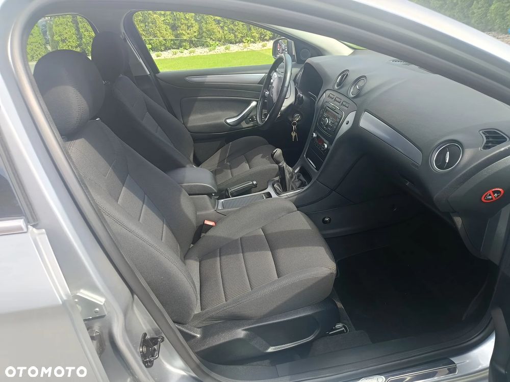 Ford Mondeo 2.0 FF Gold X - 5