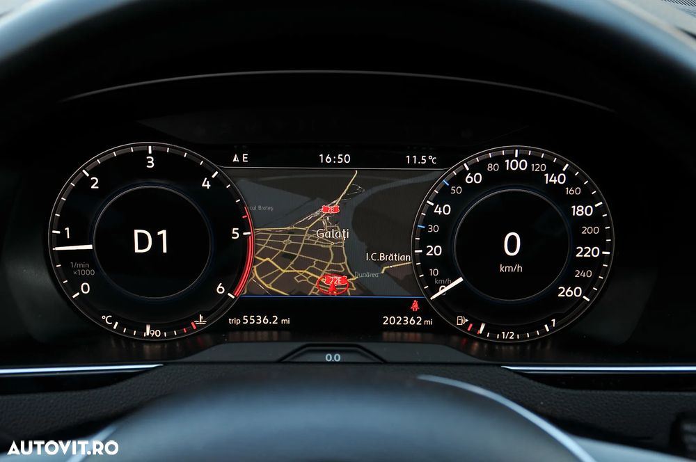 Volkswagen Passat 2.0 TDI DSG Highline - 7