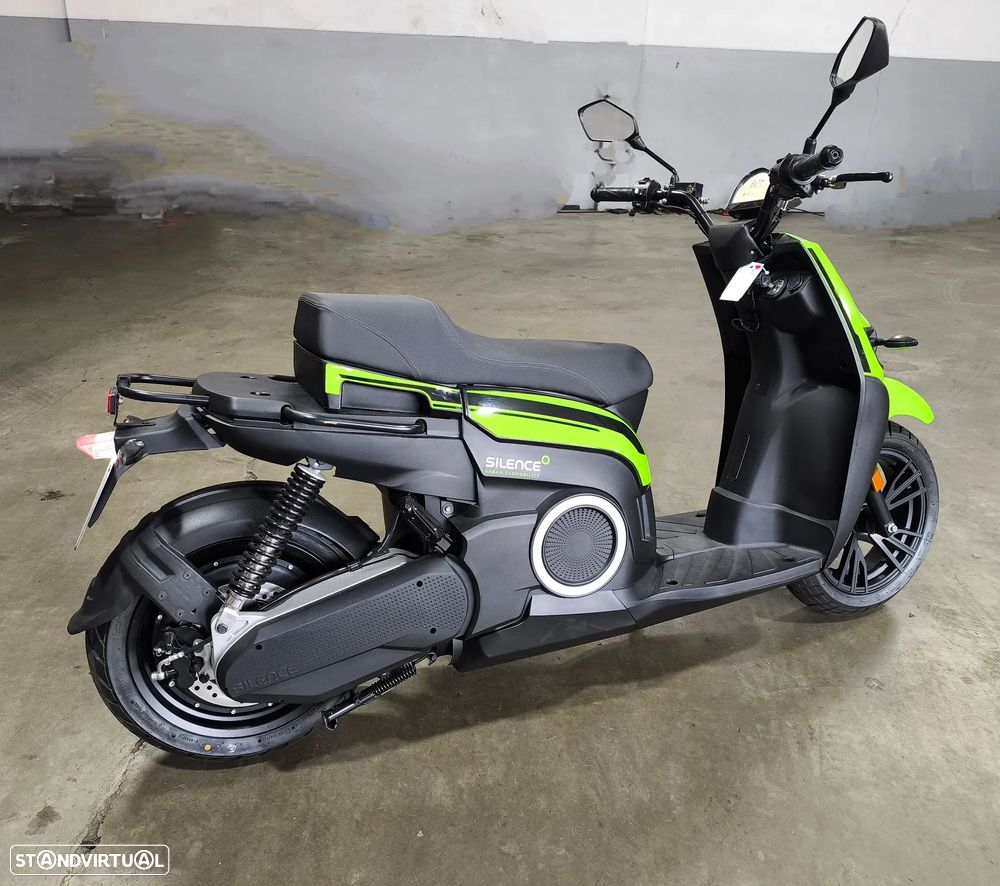 Silence S02 L1E - 17