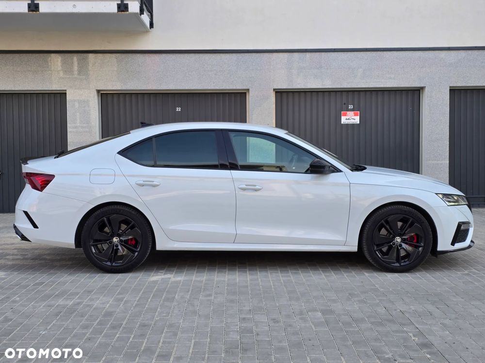 Skoda Octavia 2.0 TSI RS - 9