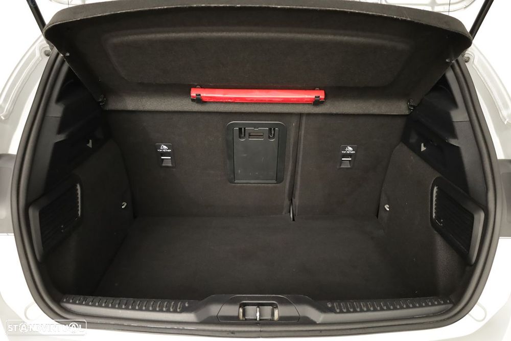 Ford Focus 1.0 EcoBoost MHEV ST-Line X Aut. - 22