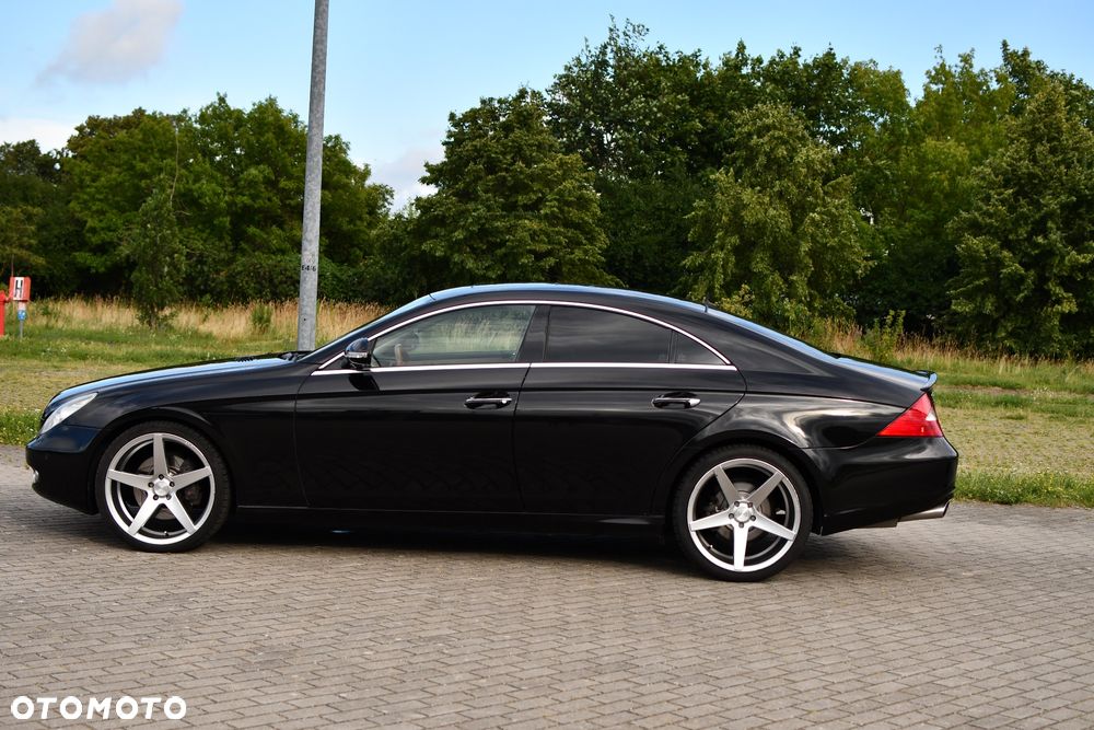 Mercedes-Benz CLS 500 - 8