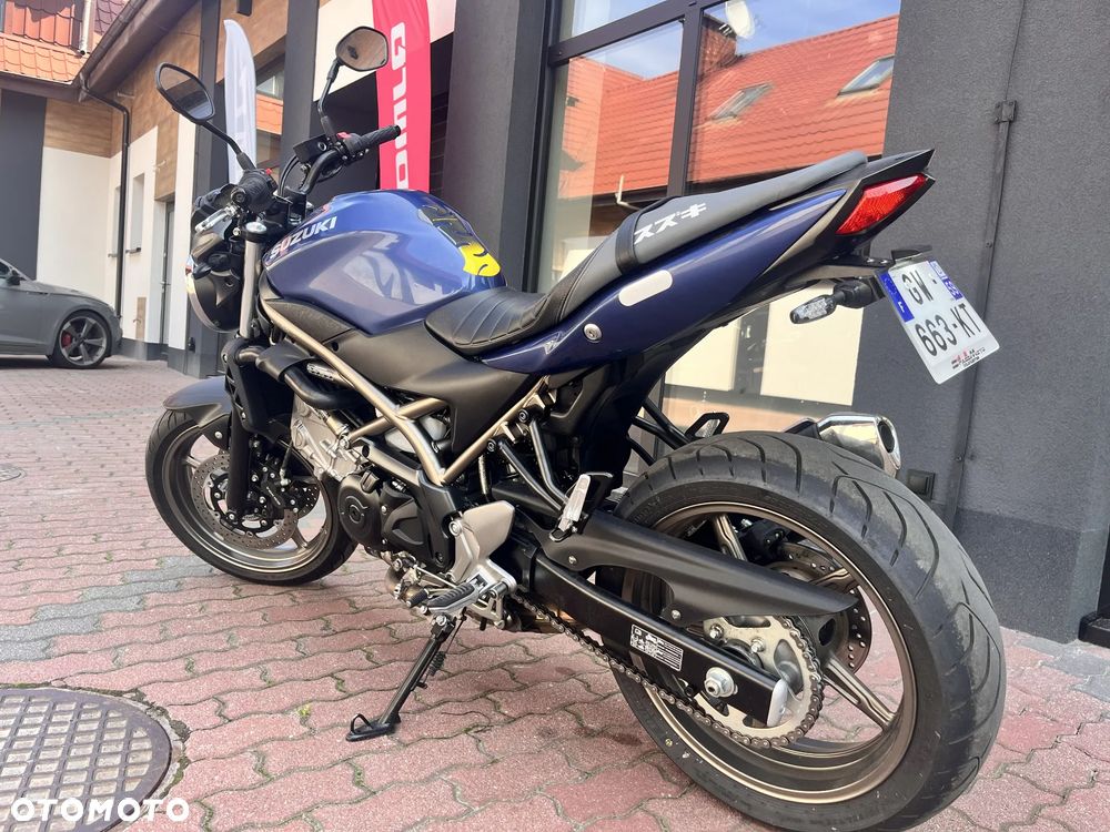 Suzuki SV - 7
