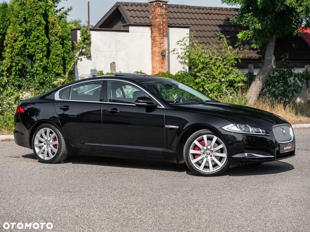 Jaguar XF 3.0 V6 Kompressor AWD - 3