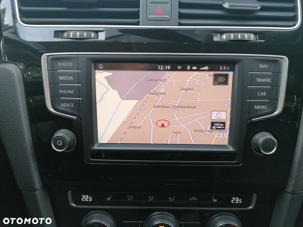 Volkswagen Golf 1.4 TSI BMT Highline - 29